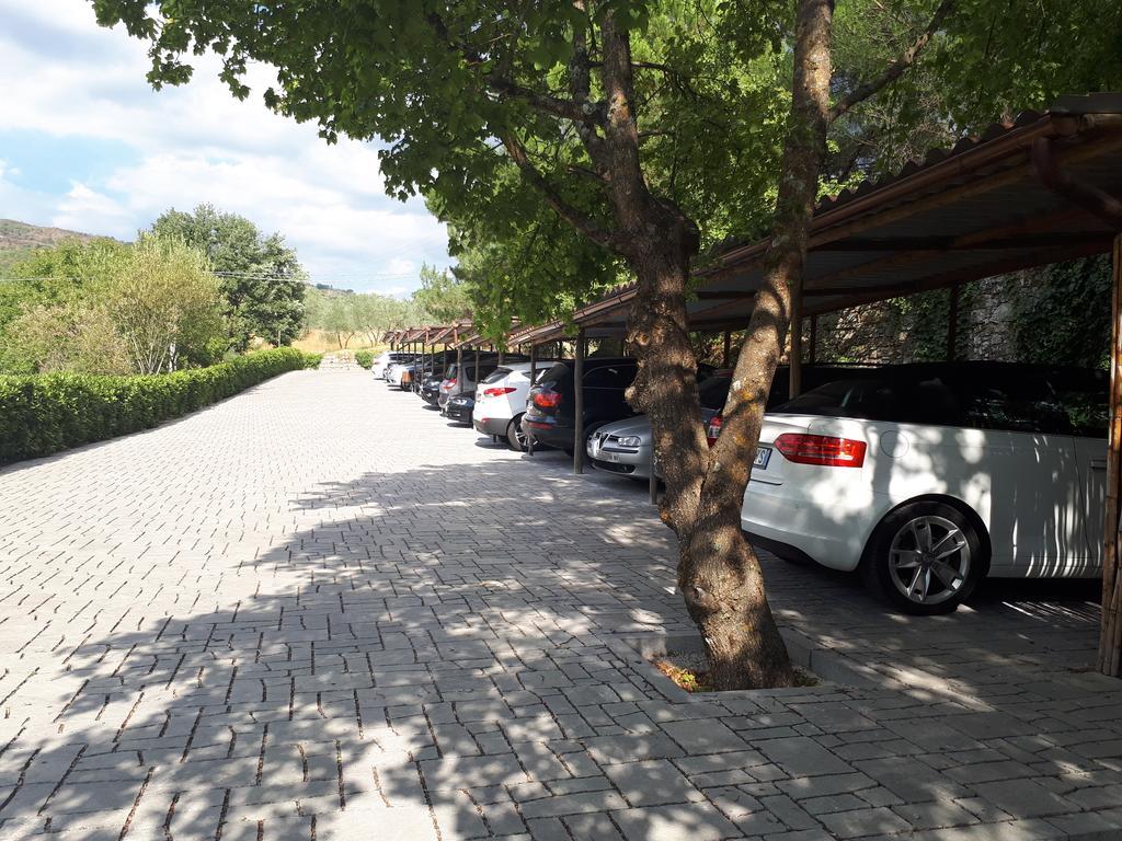 Agriturismo Antico Borgo Poggitazzi 로로시우펜나 외부 사진